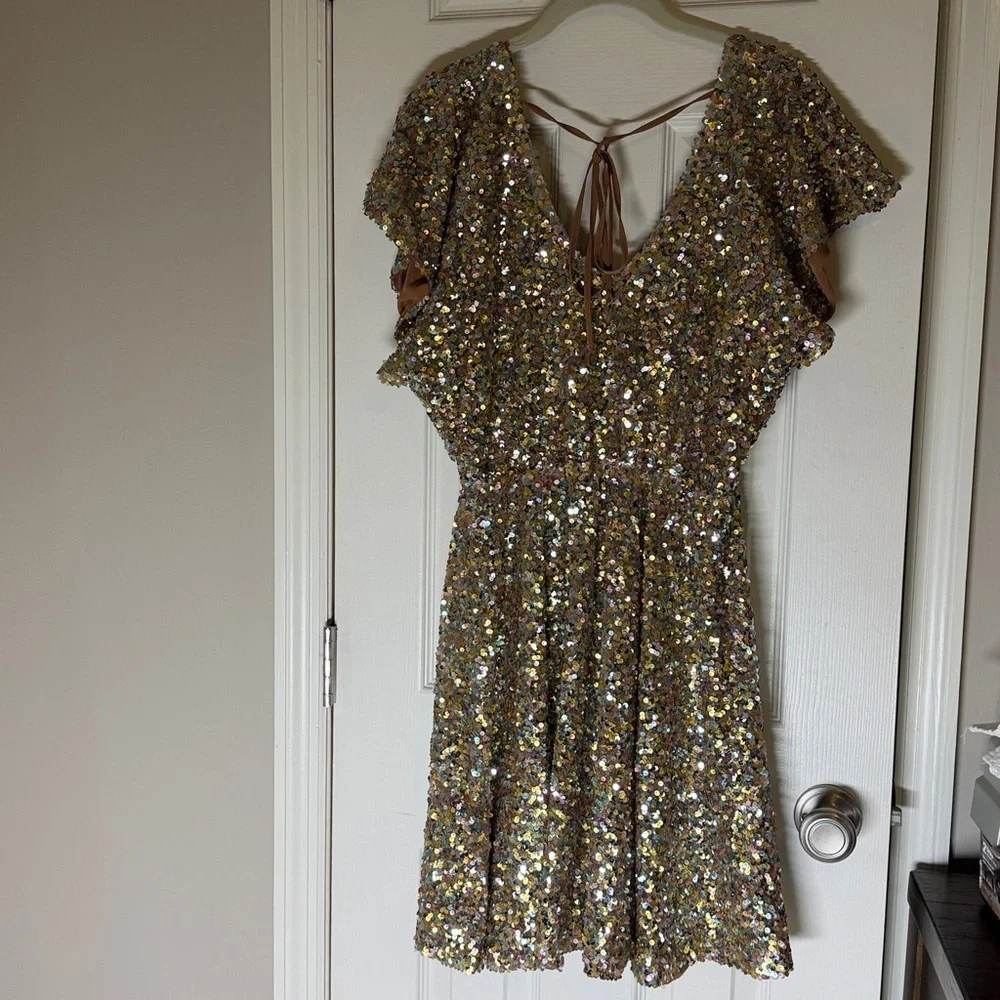 Relish sequin dress in golden M - Picture 6 of 16
